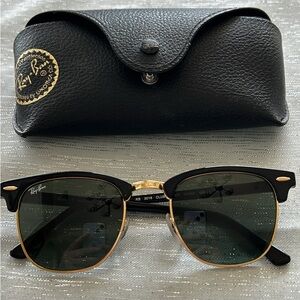 Ray Ban Clubmaster sunglasses. Could be for man or woman. Excellent Condition